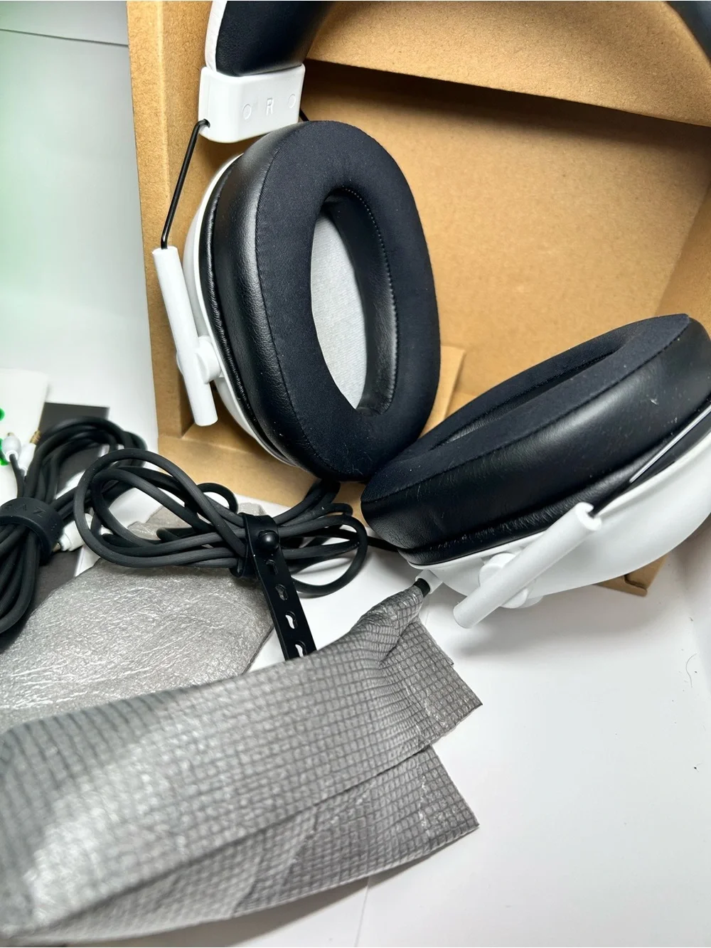 Razer BlackShark V2 X White Gaming Headset with Green Accents